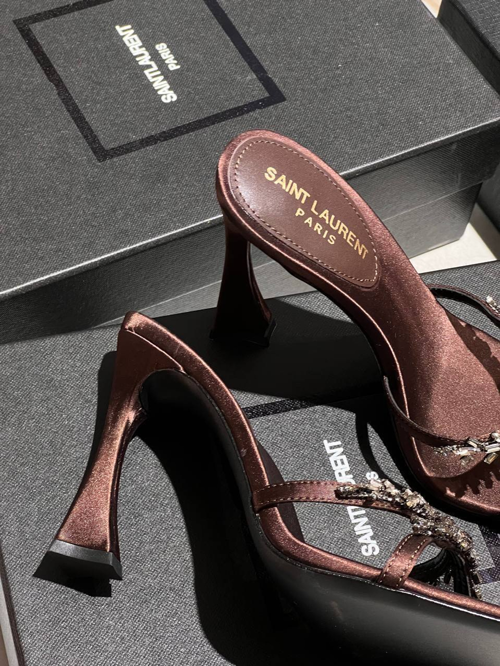 Босоножки Saint Laurent