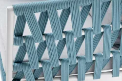 "Диего" кресло плетеное из роупа, каркас алюминий светло-серый (RAL7035) муар, роуп бирюзовый круглый, ткань светло-серая