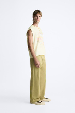 ZARA ФУТБОЛКА ИЗ ТКАНИ С ЭФФЕКТОМ ПОТЕРТОСТИ С ПРИНТОМ, ВАНИЛЬНЫЙ