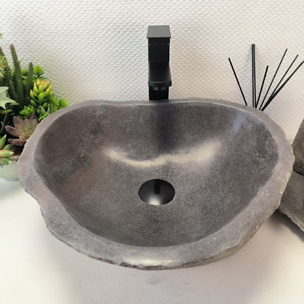 Раковина из речного камня RS63590 (44*41*15) 0122