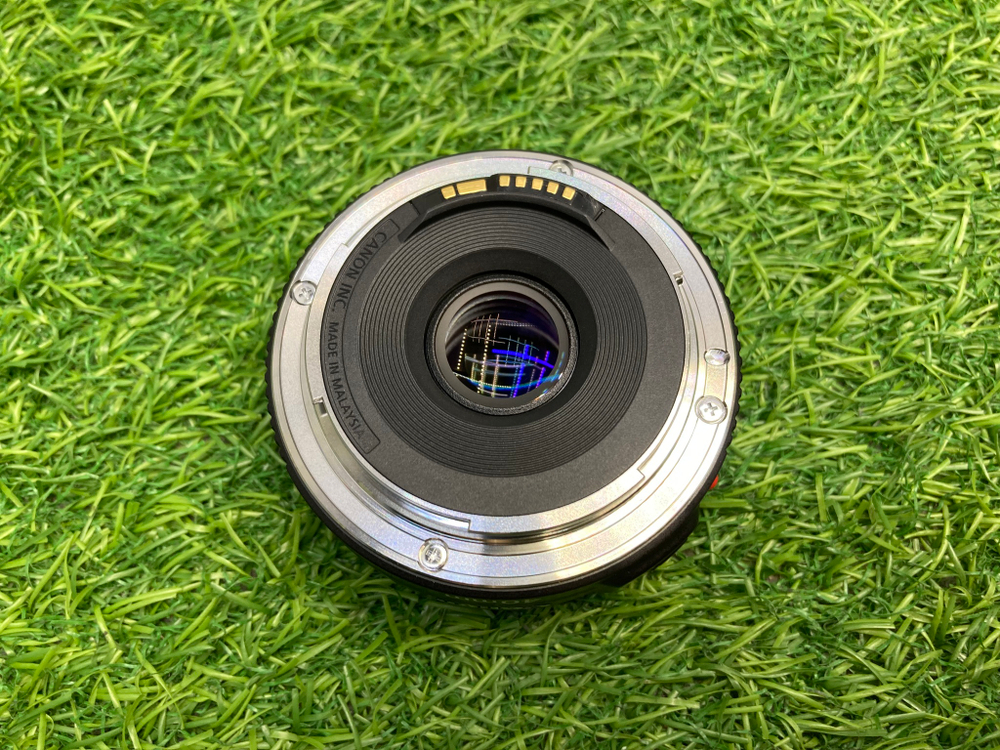 Canon EF 40mm 2.8 STM