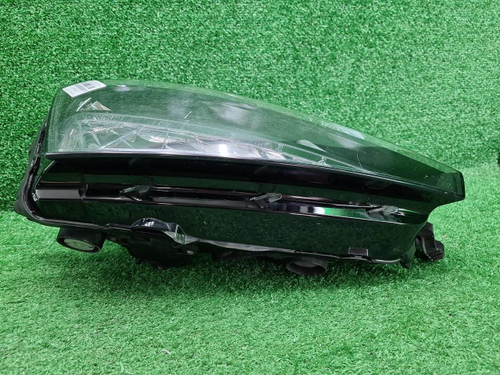 Фара правая Skoda Rapid 2 (2020-2023) LED