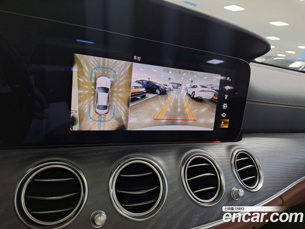 Mercedes-Benz E-Class W213 E350 4MATIC AMG Line (05.2021)