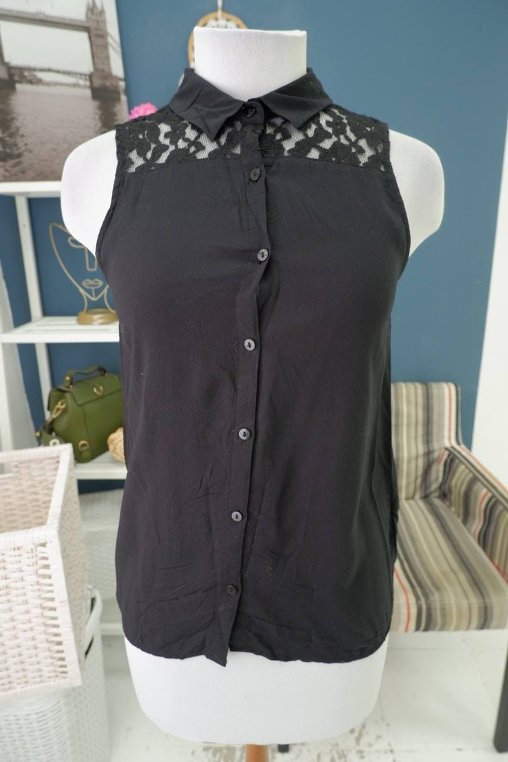 Блузка H&M с кружевом 42 размер