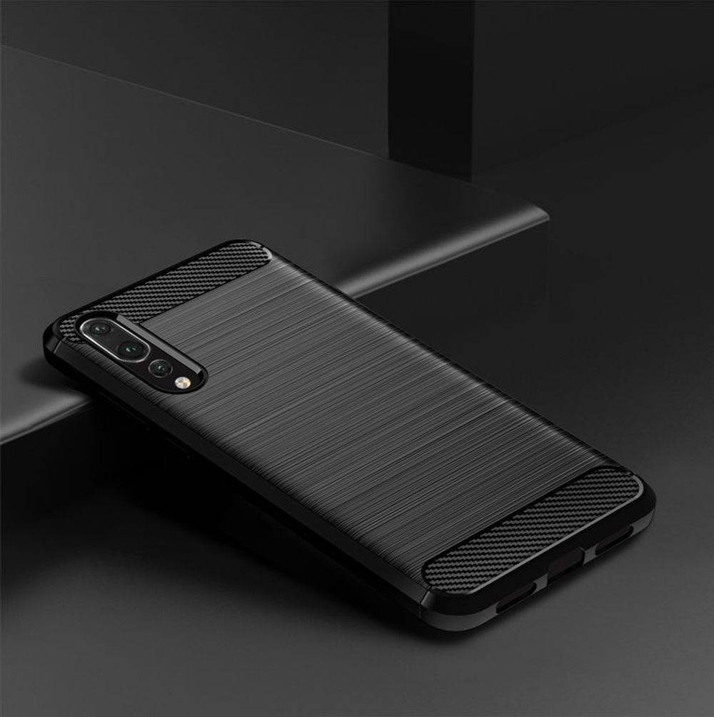 Чехол для Huawei P20 Pro цвет Black (черный), серия Carbon от Caseport