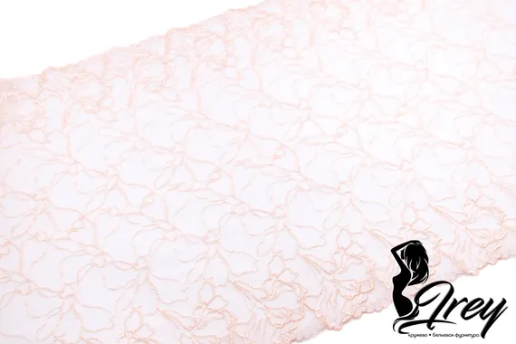 05-88 Вышивка на неэл. сетке 28 см, телесный