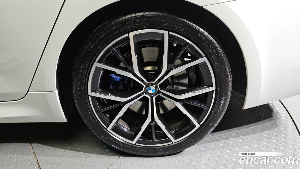 BMW 5 Series (G30) 530i M Sports (11.2020)