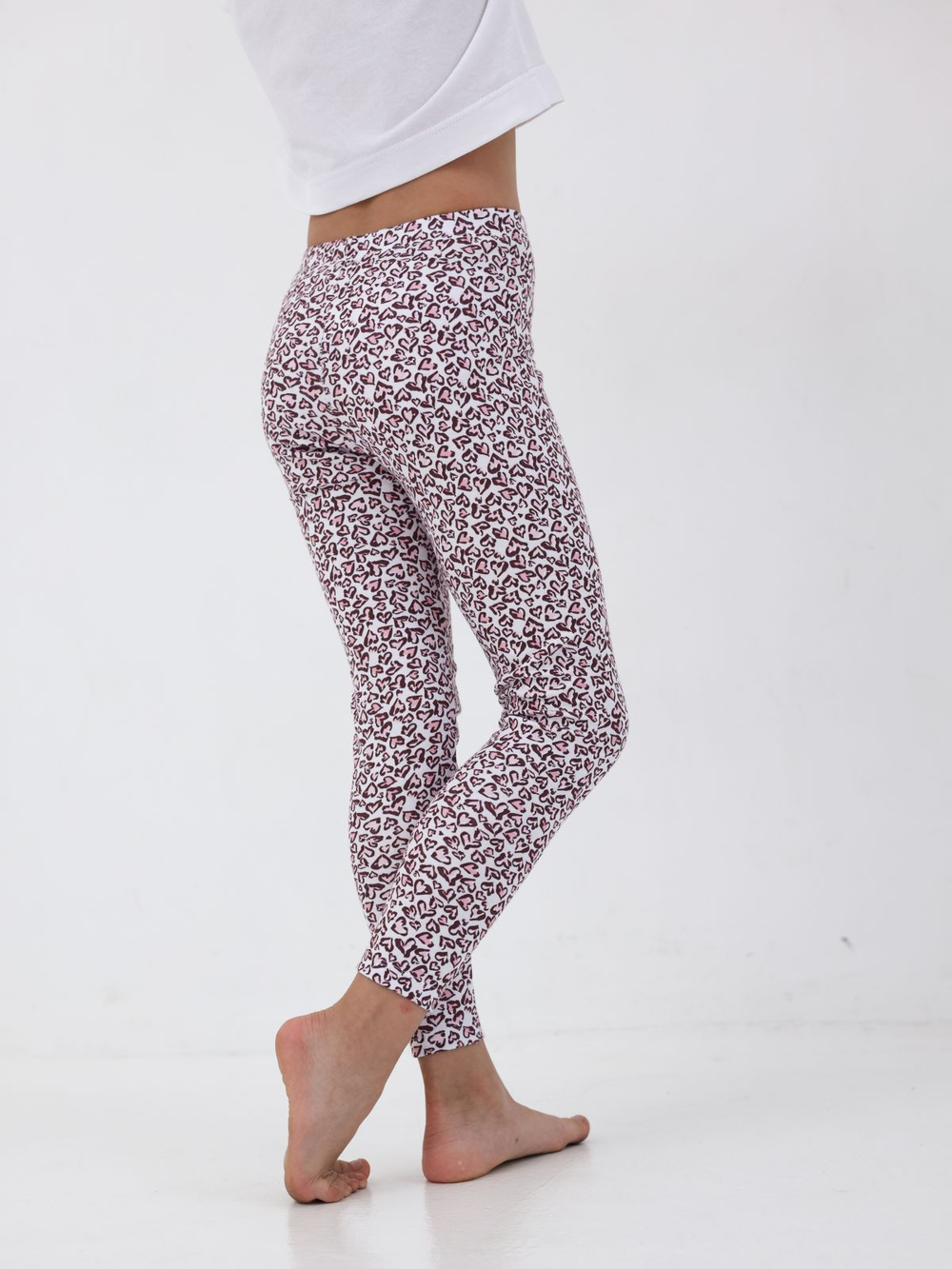 Брюки для девочки, модель №8, рост 92 см, с принтом "сердечки"