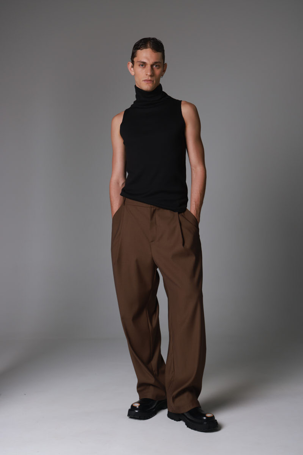 Брюки мужские широкие, коричневый