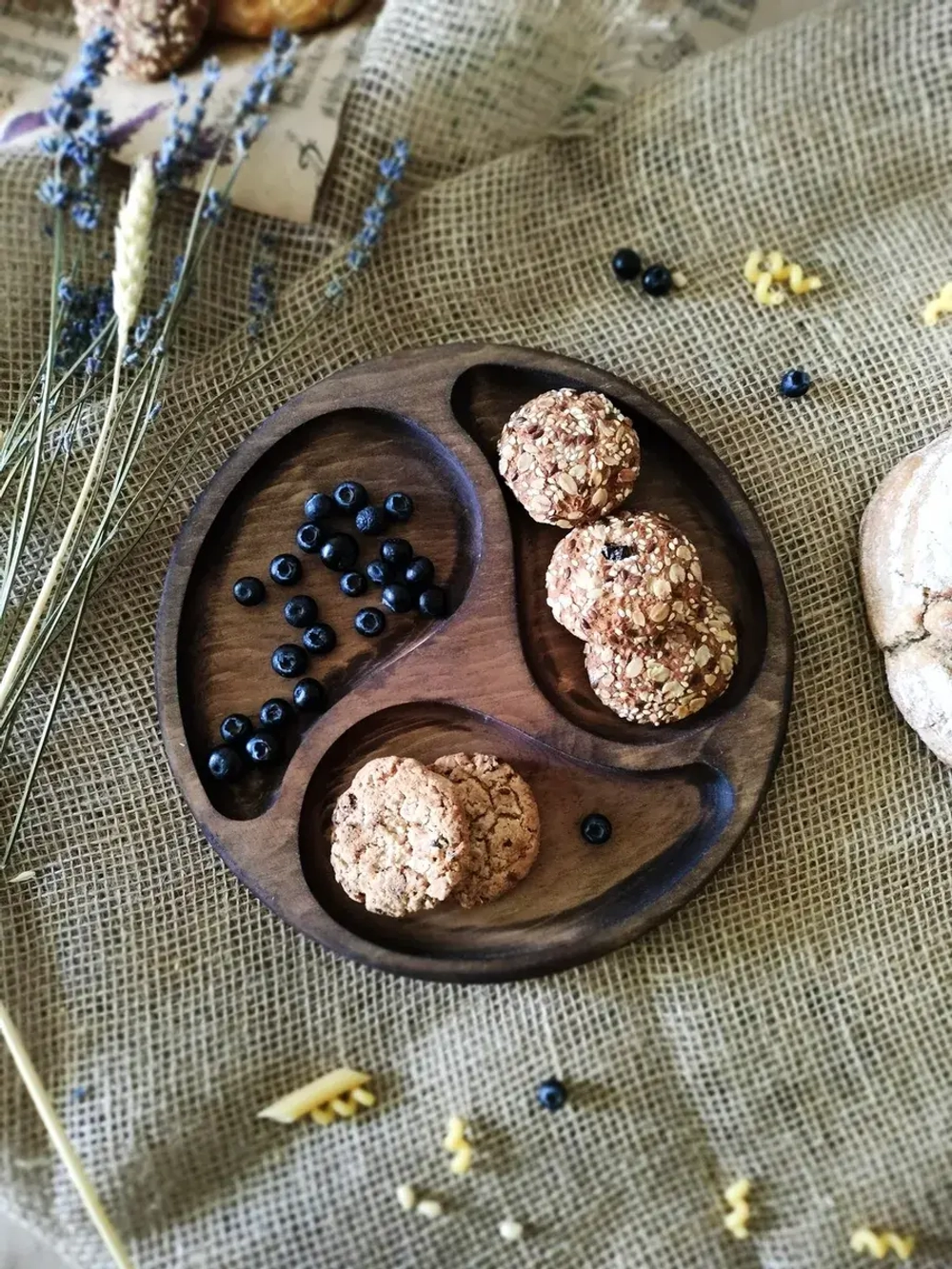 Менажница деревянная сервировочная из кедра для подачи