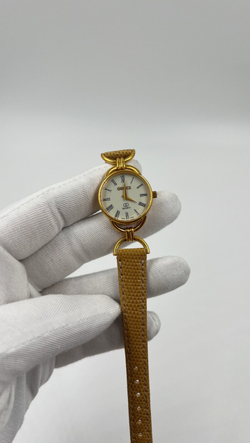 Часы Gucci