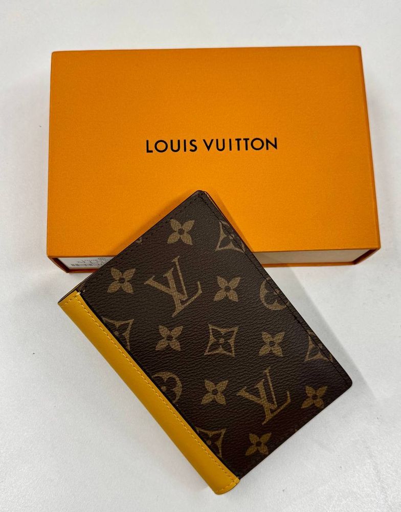 Обложка на паспорт Louis Vuitton