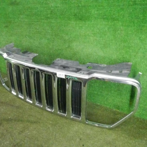 Решетка радиатора Jeep Cherokee KK (2007-2012)