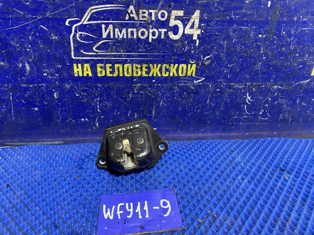 Замок багажника NISSAN WINGROAD 2000