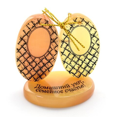 Оберег из селенита "Лапти-домашний уют, семейное счастье !", 55*35*60мм