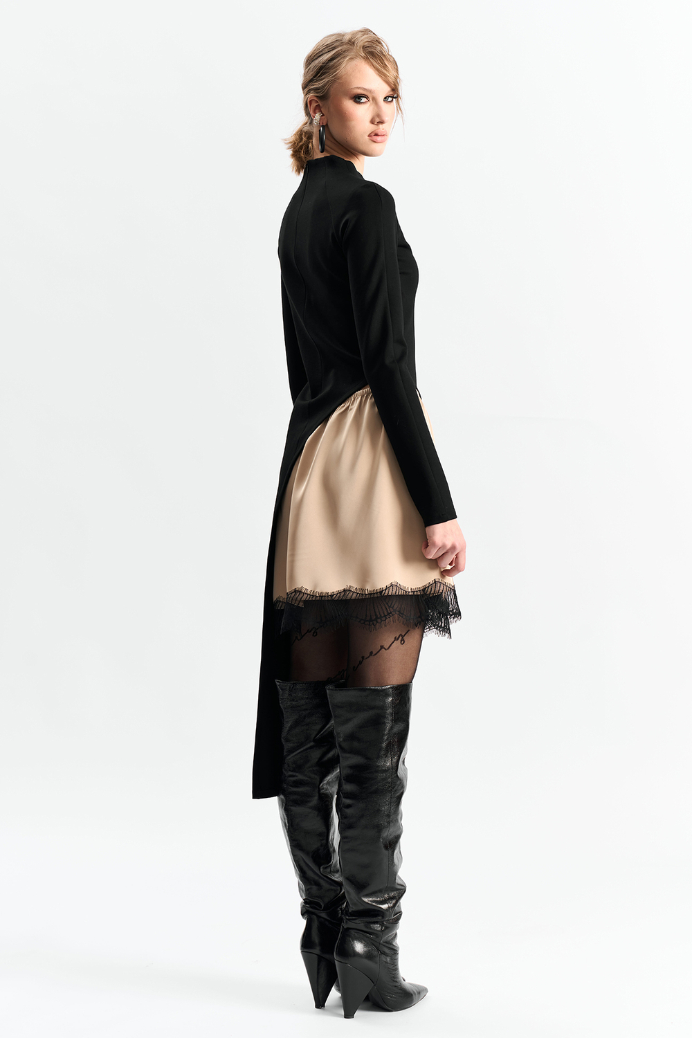 Мини-юбка с кружевом 1264 золото