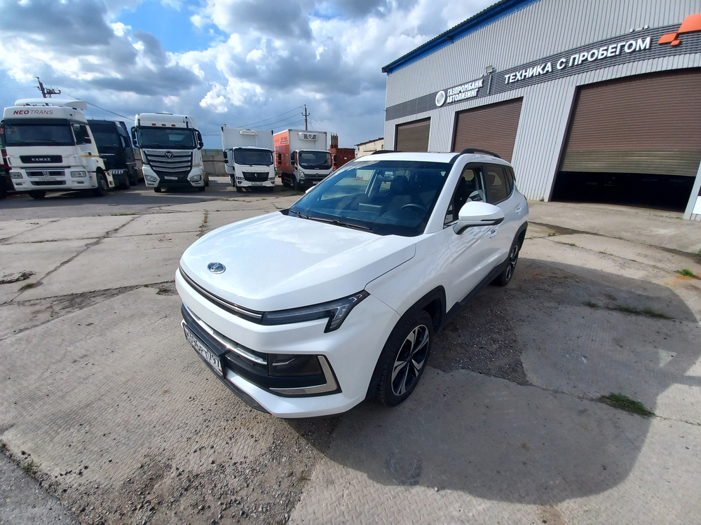 Москвич 3 1,5 CVT Стандарт (136 л.с.)