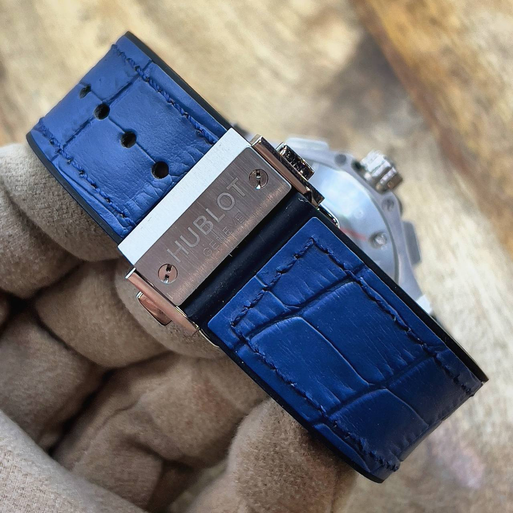 Часы Hublot