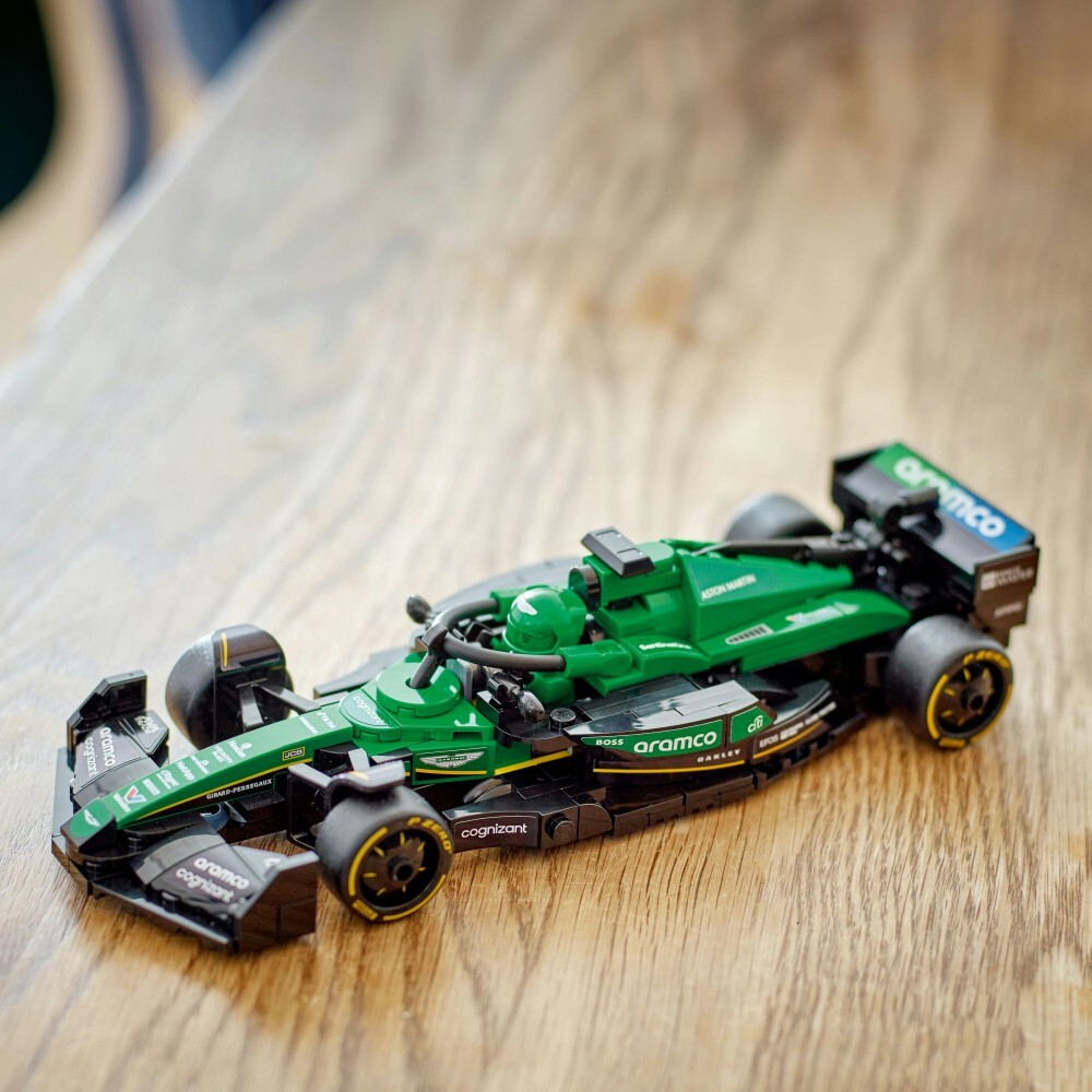 LEGO Speed Champions - F1 Aston Martin Aramco car AMR24 77245