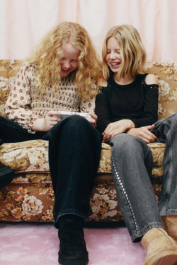 ZARA ТОП С ЭЛАСТИЧНЫМИ ДЕТАЛЯМИ И ПРИНТОМ, СВЕТЛО-БЕЖЕВЫЙ