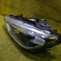 Битая Фара левая BMW 3er F30 (2015-2020) LED