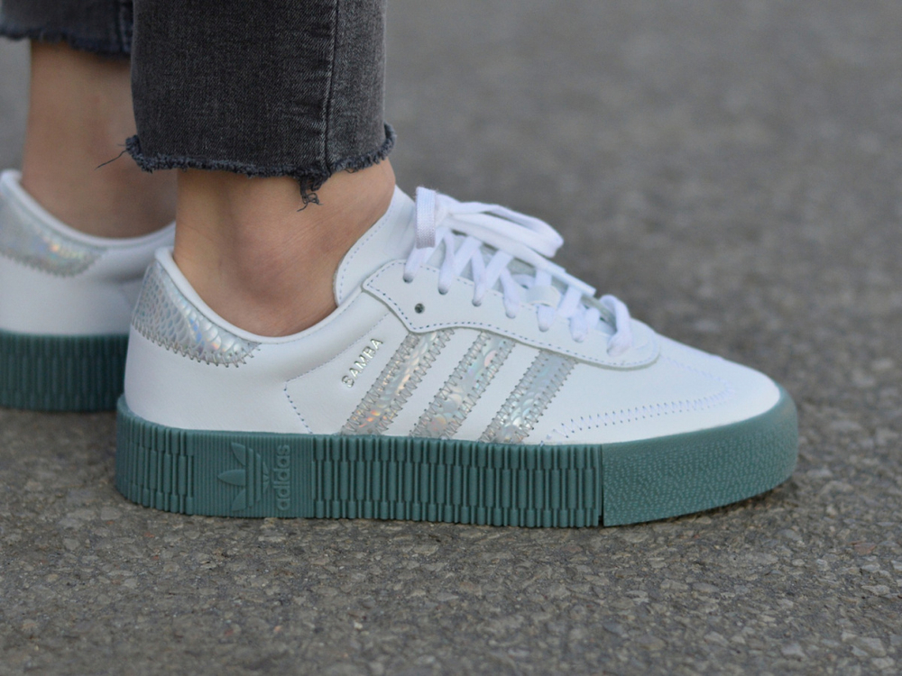 Женские кроссовки Adidas Originals Sambarose WMNS 'White Silver Green' FX6274