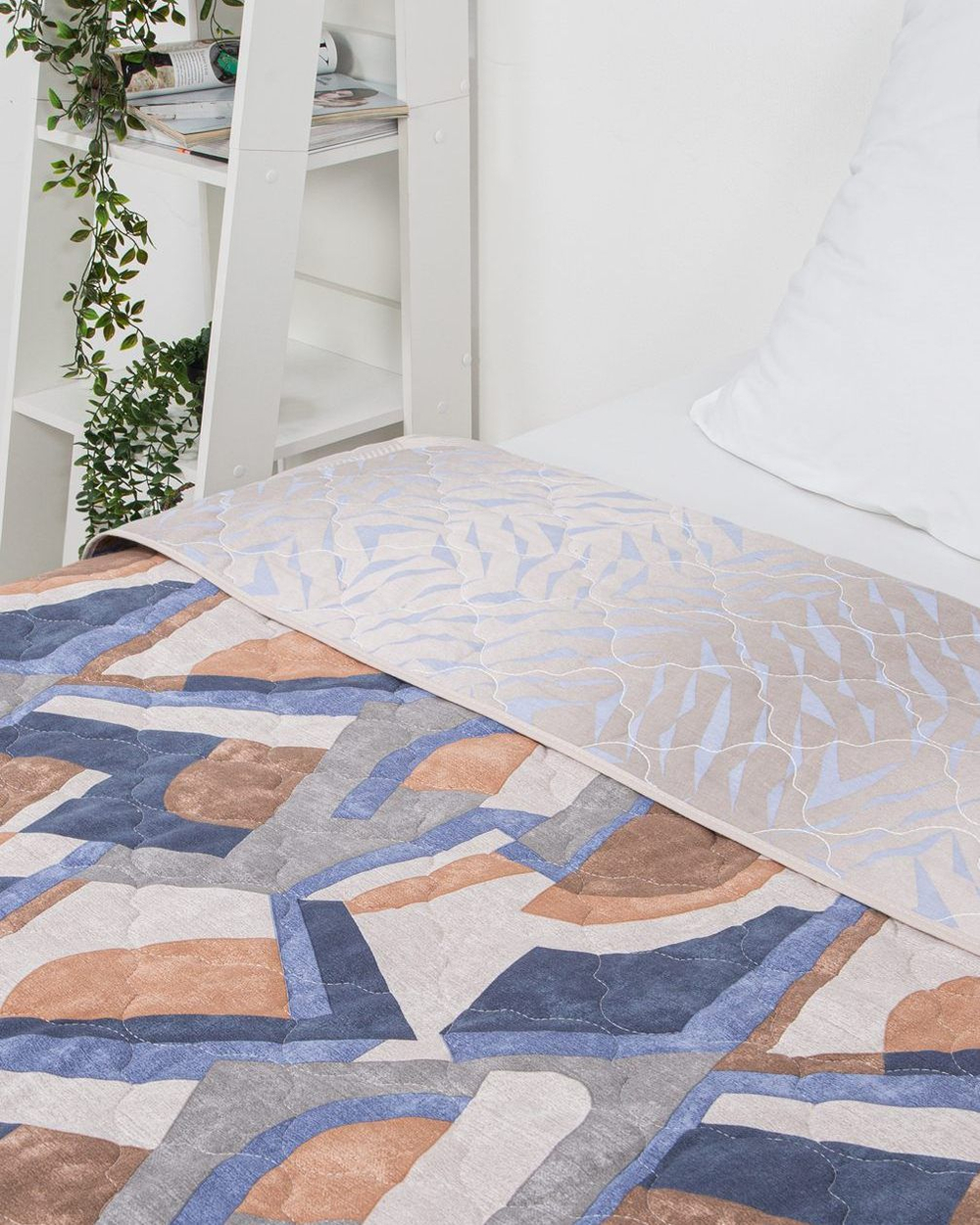 Покрывало на кровать, стеганое, бязь, хлопок с размерами 215х220