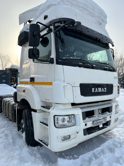 КамАЗ 5490 4x2 Седельный тягач 5490-S5 (Дизель/Газ, 12,0 л, 401 л.с., МТ)