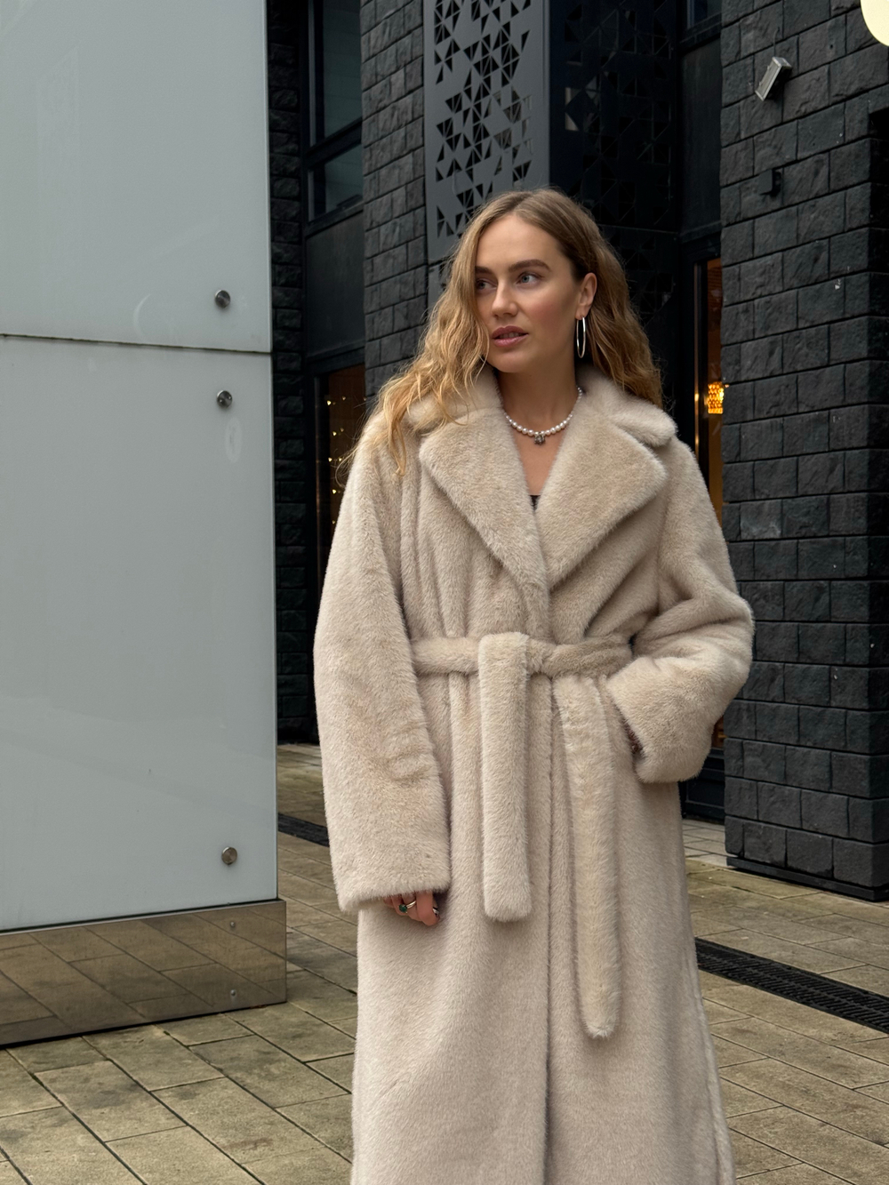 Шуба Lux макси бежевый