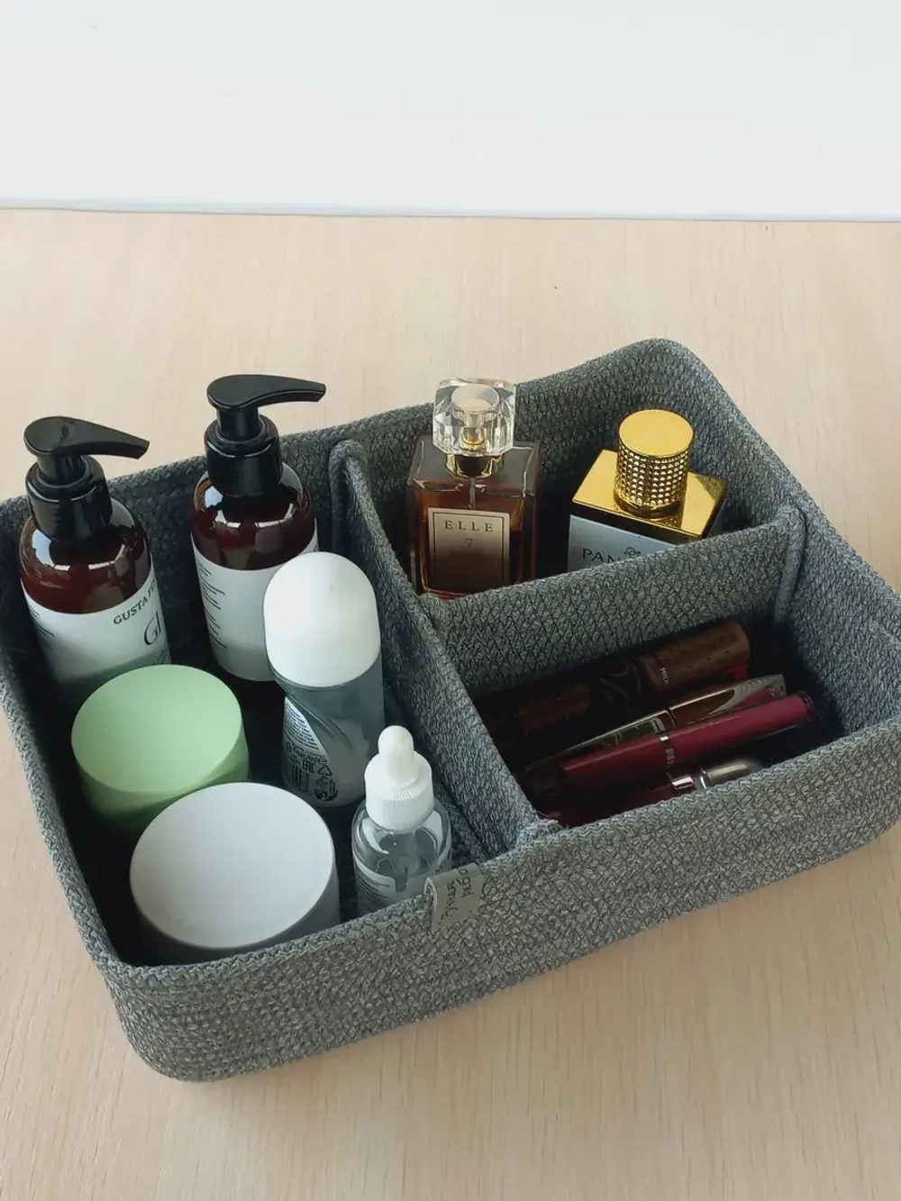 Органайзер для косметики плетеный