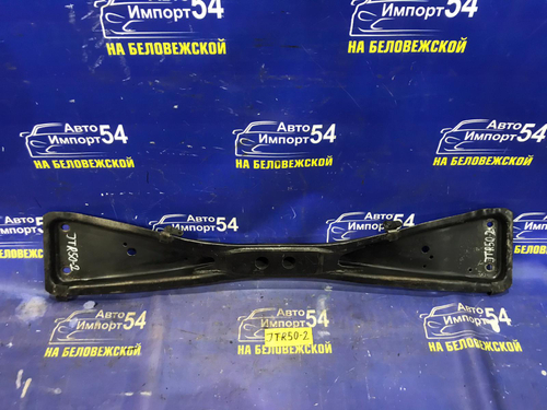 Балка передняя поперечная NISSAN TERRANO 2000