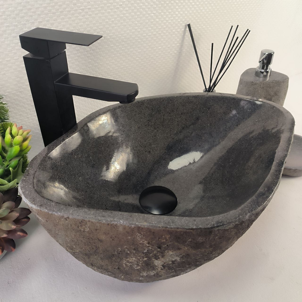 Раковина из речного камня RS-65177 46*32*15 0856