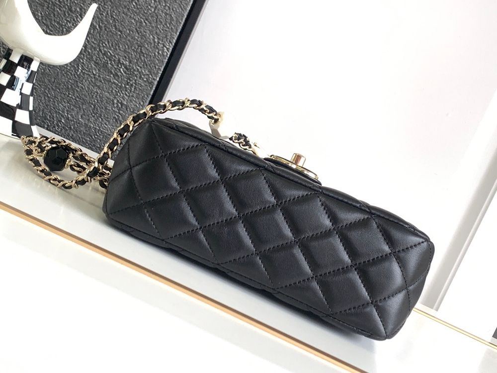 Chanel Bag 19 cm