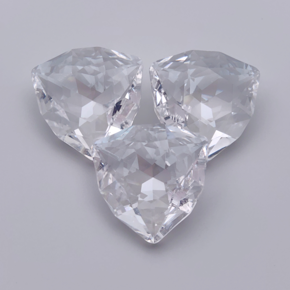Swarovski 4706 Trilliant FS, Crystal Ignite