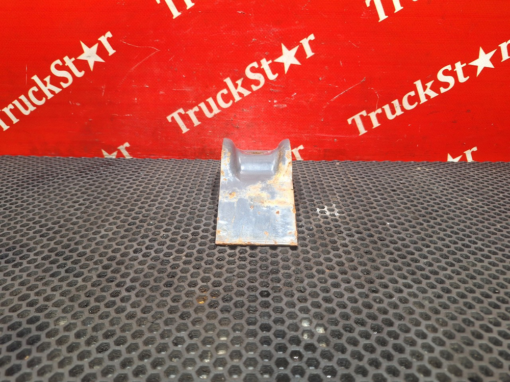 Кронштейн крыла заднего 2018г.