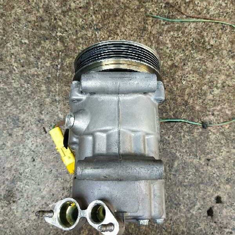 Компрессор кондиционера Peugeot 207/208/2008/3008/307/308