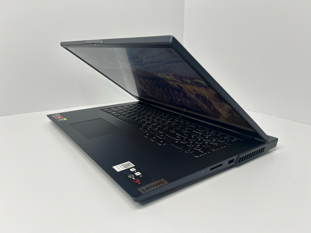 Ноутбук игровой Lenovo Legion 5 17ACH6H (82JY000DRU) 17.3"/AMD Ryzen 7 5800H/RAM 16GB/SSD 512GB/GeForce RTX 3070 8GB/1920*1080/IPS 144 Hz/Windows 10/Подсветка кл-ры: LED/черный. Состояние: C1