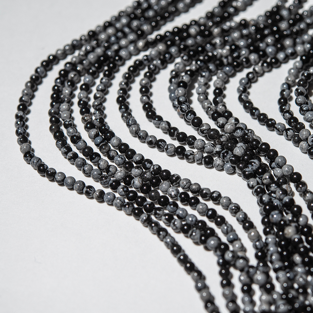 Снежный обсидиан натуральный, бусины в форме шара 2,5мм