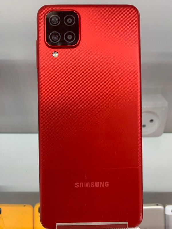 Смартфон Samsung Galaxy A12 4/64GB красный (Витринный)