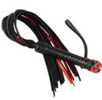 Черно-красная кожаная плеть с петлёй - 65 см. (Цвет: черный с красным)