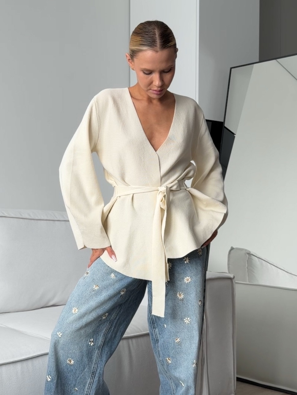 Кардиган вязаный, приталенный, с поясом