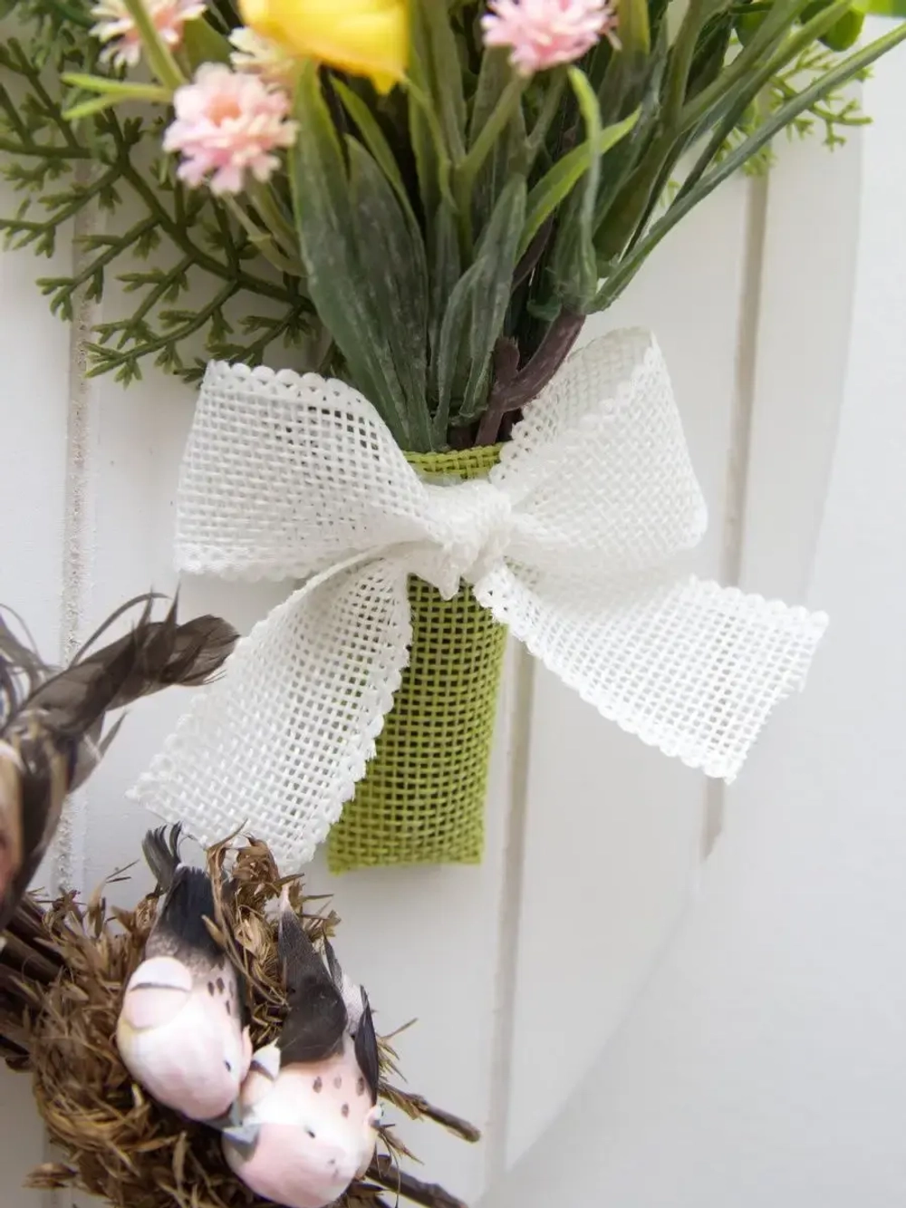 Панно "Птички" с искусственными цветами 36*28 см