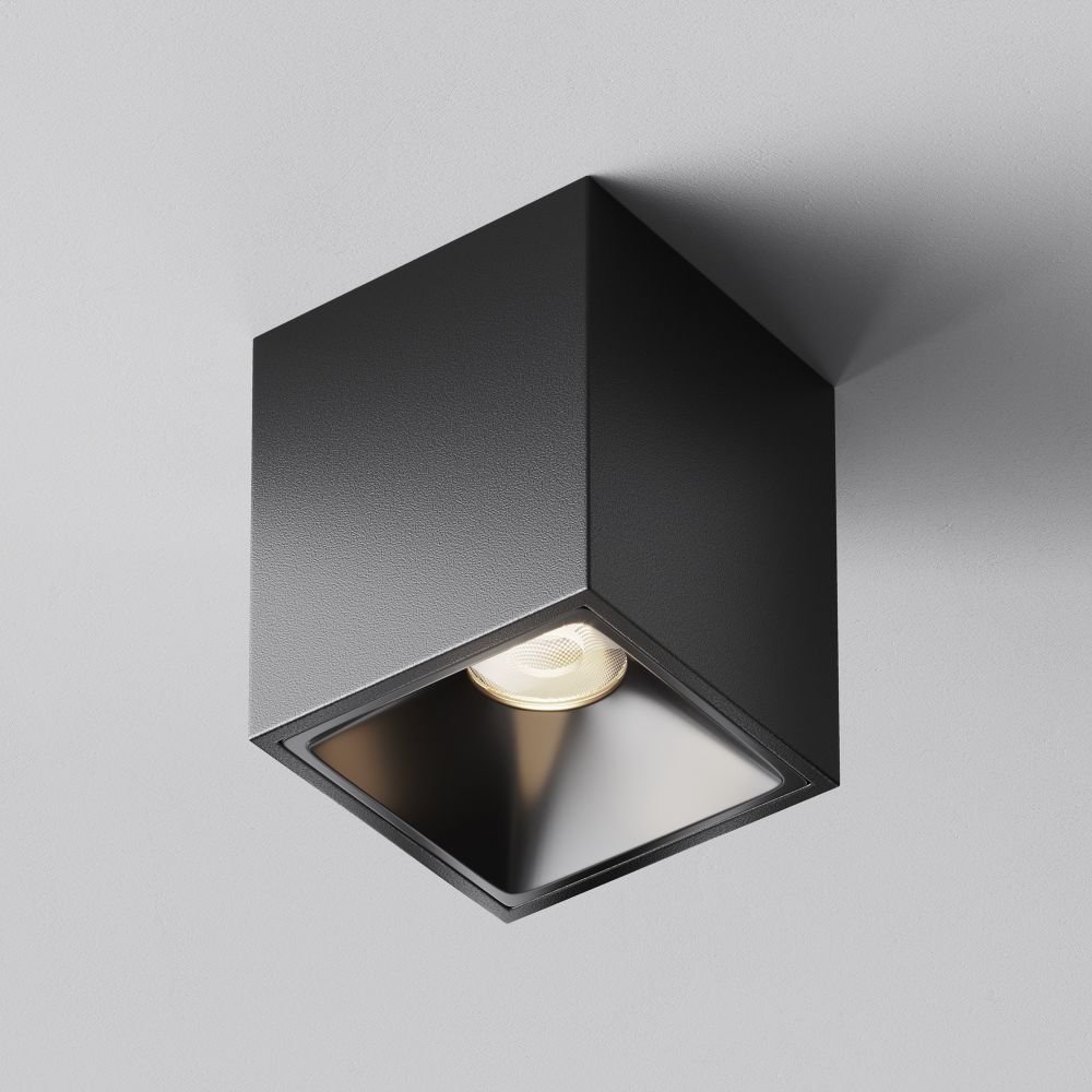 Светильник потолочный светодиодный Maytoni   C065CL-8W4K-SQ-B