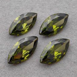 Фианит наветт, Olive Green