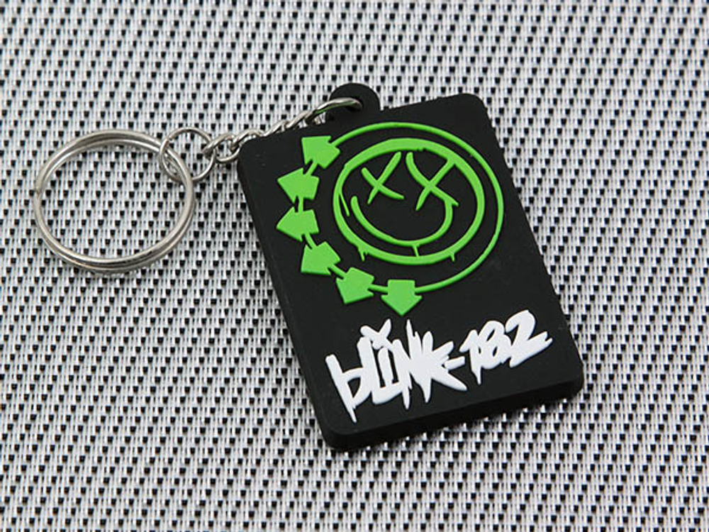 Брелок Blink-182