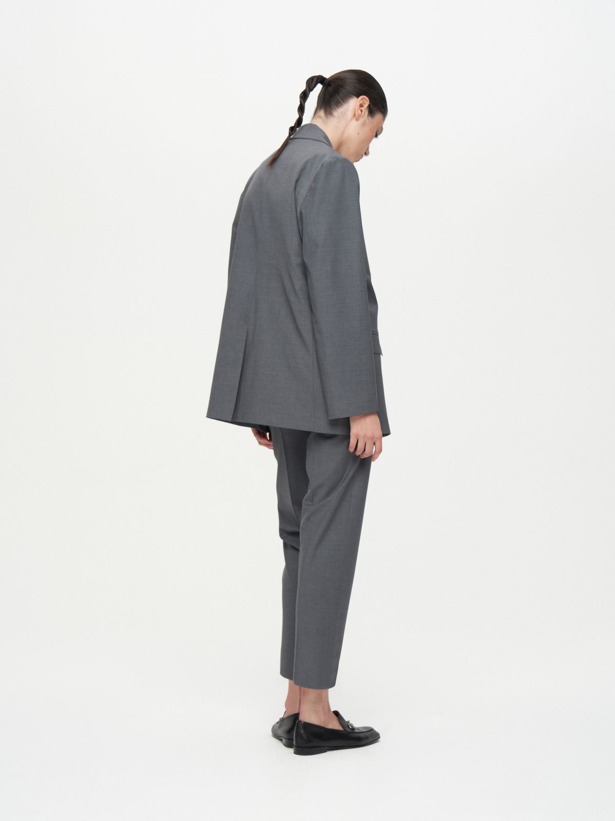 Жакет однобортный прямого силуэта