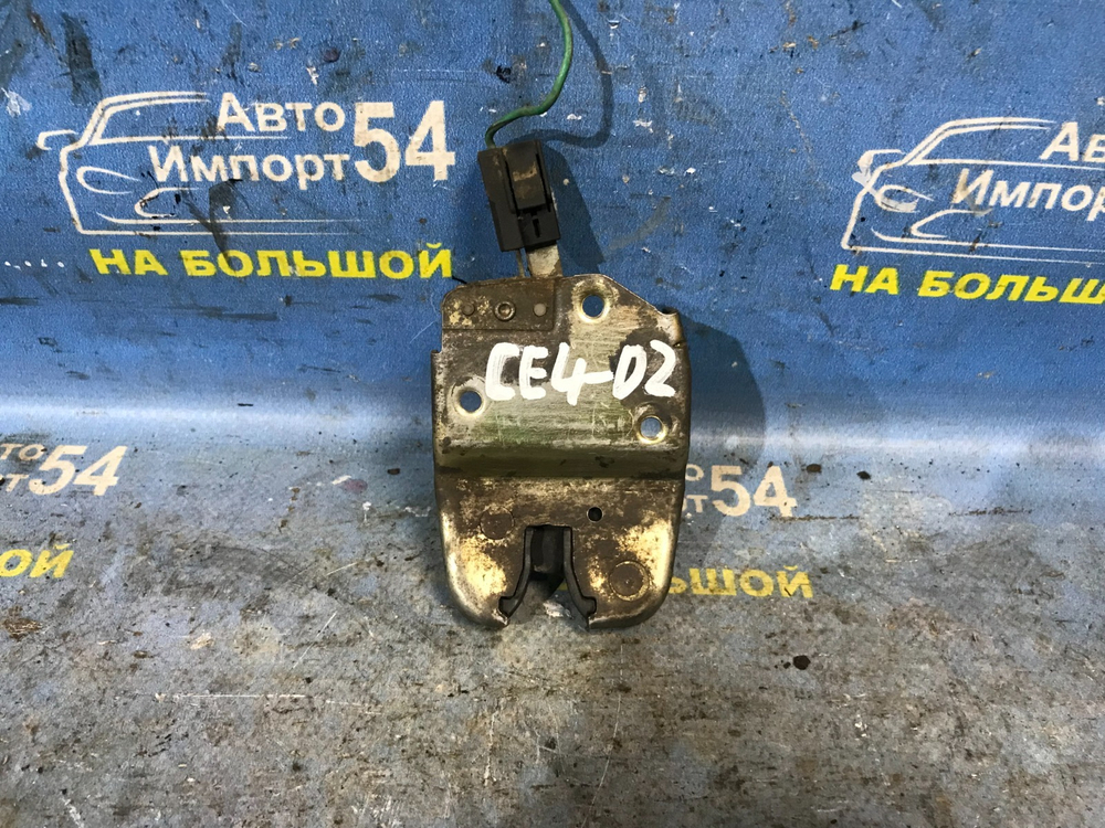 Замок багажника Honda RAFAGA 1995