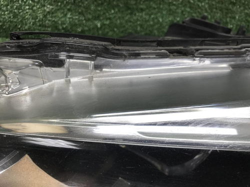 Битая Фара левая BMW X1 F48 (2015-2019) LED