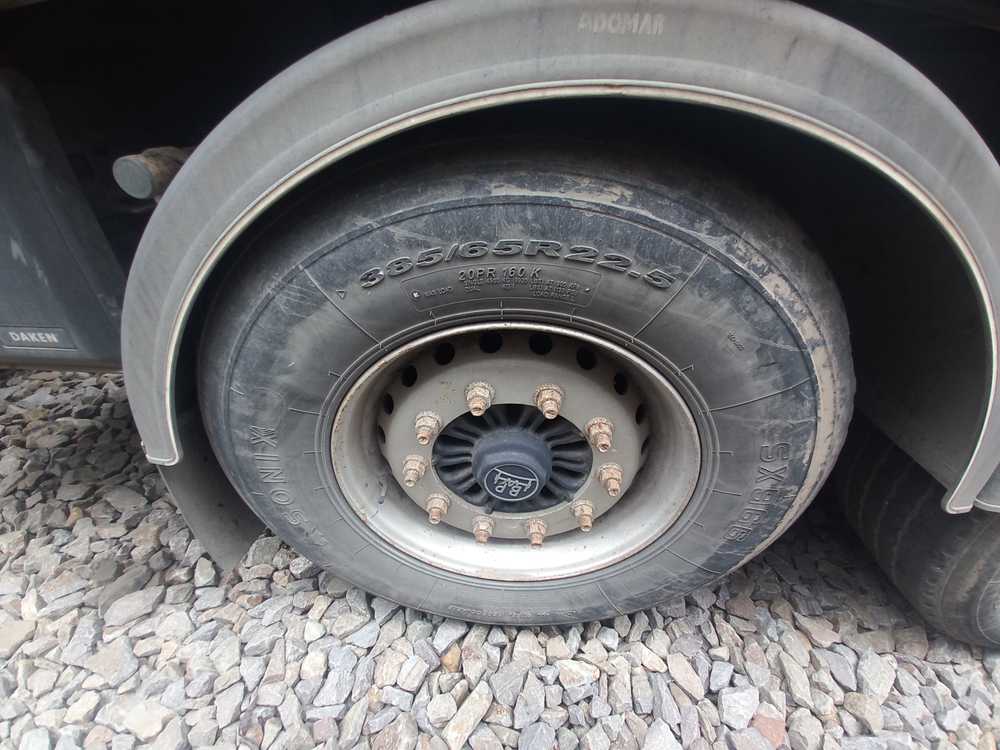 КРОПКУЗОВ 85057* Полуприцеп бортовой 85057B