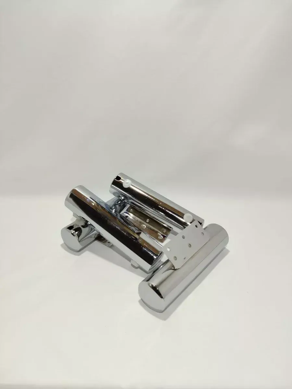 Мебельные ножки металлические под диван кресло тумбу комод